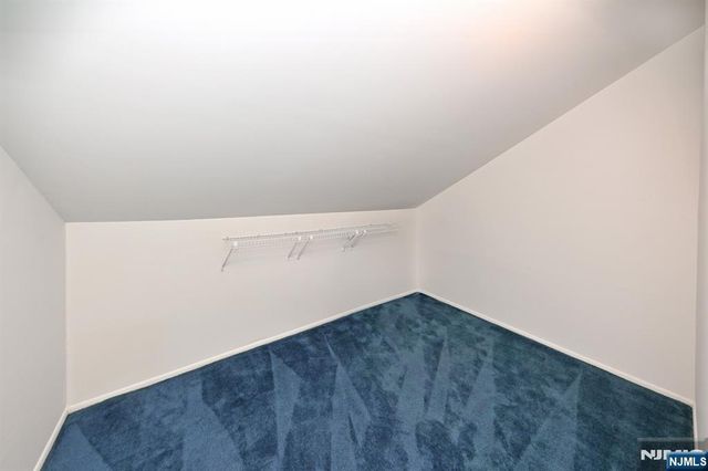 5 Indian Field Court, Mahwah, NJ 07430