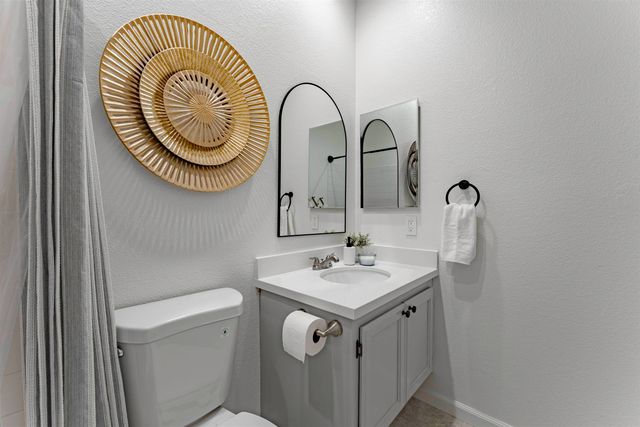 2230 Newport Ct, Discovery Bay, CA 94505