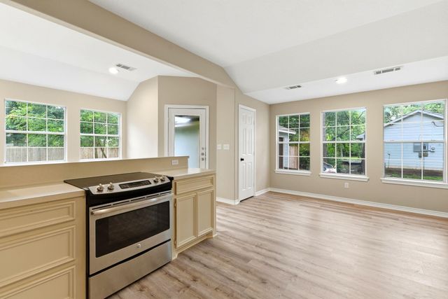 10821 Royal Pines Drive, Conroe, TX 77303