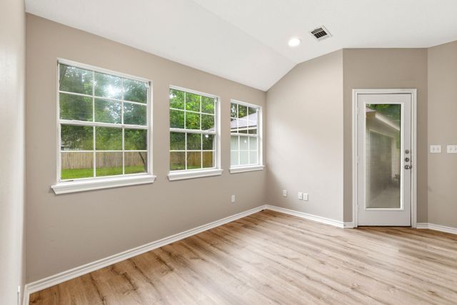 10821 Royal Pines Drive, Conroe, TX 77303