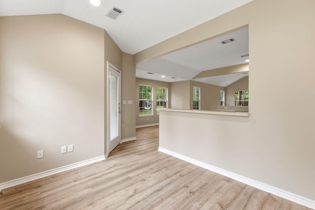 10821 Royal Pines Drive, Conroe, TX 77303