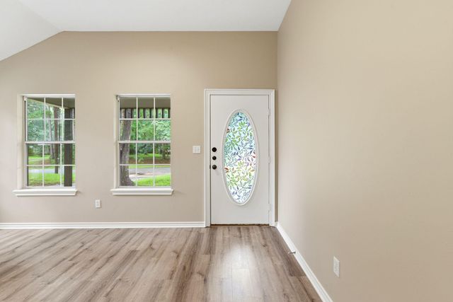 10821 Royal Pines Drive, Conroe, TX 77303