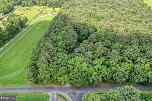185 BEAGLE CLUB RD, Felton, DE 19943