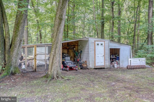 185 BEAGLE CLUB RD, Felton, DE 19943