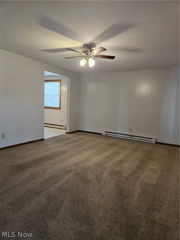 525 S Marion Avenue, Louisville, OH 44641