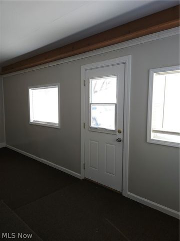 525 S Marion Avenue, Louisville, OH 44641