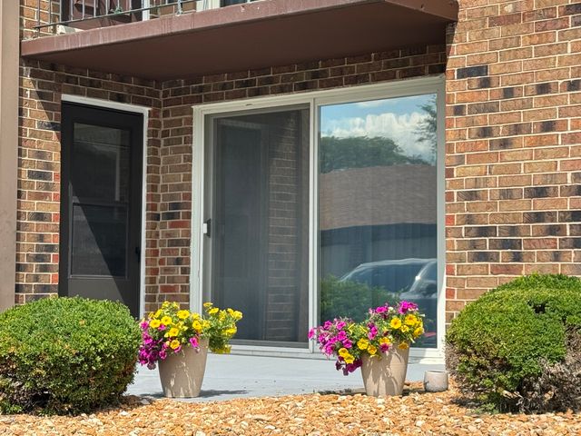 4924 Circle Court 404, Crestwood, IL 60418
