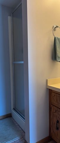 4924 Circle Court 404, Crestwood, IL 60418
