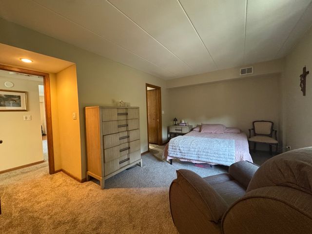 4924 Circle Court 404, Crestwood, IL 60418