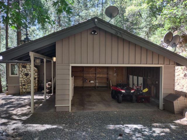 4599 Rivendale Rd, Placerville, CA 95667
