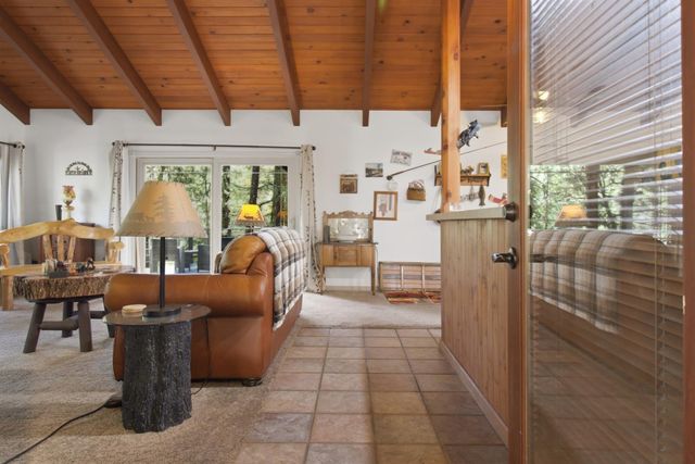 4599 Rivendale Rd, Placerville, CA 95667