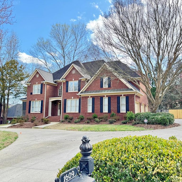 1609 Ryman Ridge Rd, Dalton, GA 30720