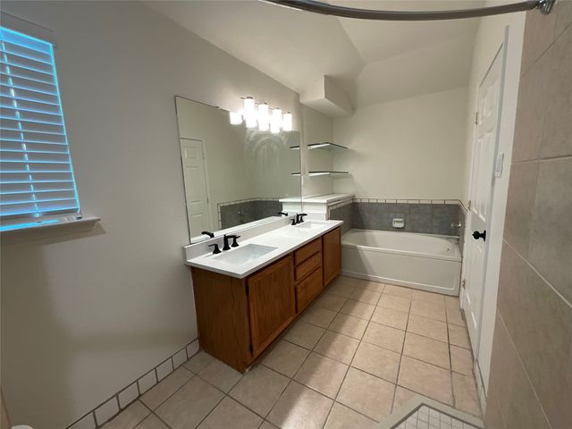 1729 Duster Circle, Arlington, TX 76018
