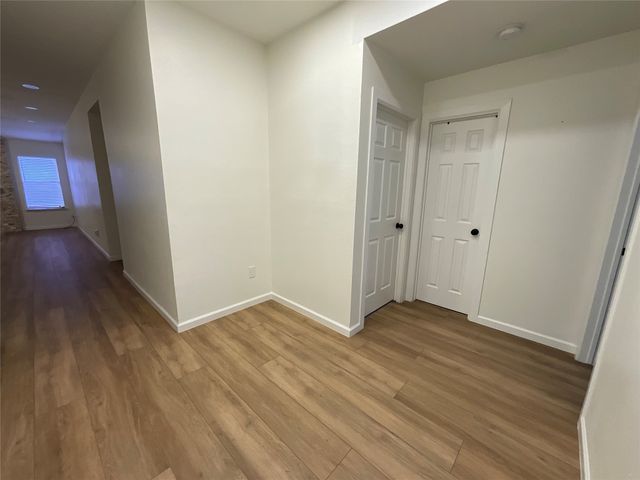 1729 Duster Circle, Arlington, TX 76018