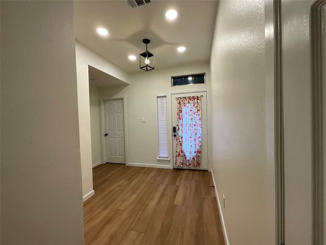 1729 Duster Circle, Arlington, TX 76018