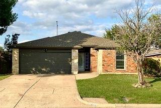 1729 Duster Circle, Arlington, TX 76018