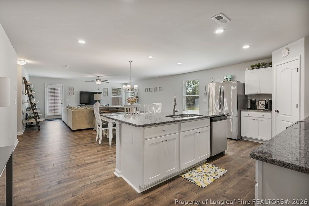 250 Melbourne Drive, Raeford, NC 28376 — photo 8
