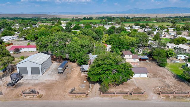 330 Sego Lily Street, Bosque Farms, NM 87068