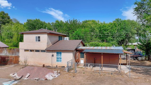 330 Sego Lily Street, Bosque Farms, NM 87068