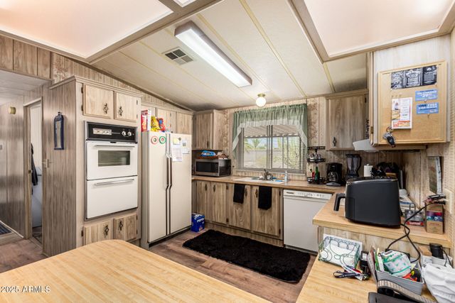 8103 E SOUTHERN Avenue 8, Mesa, AZ 85209