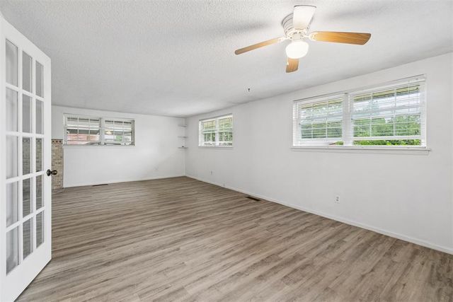 5012 NW 25th Street, Oklahoma City, OK 73127