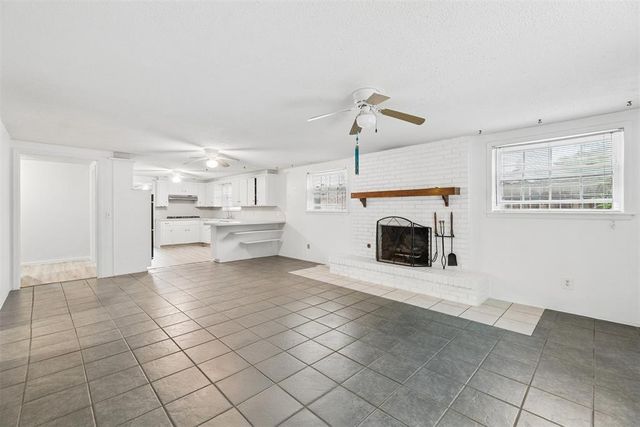 5012 NW 25th Street, Oklahoma City, OK 73127