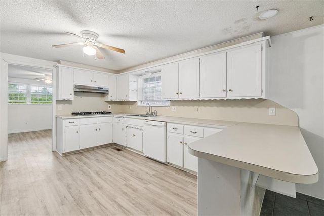 5012 NW 25th Street, Oklahoma City, OK 73127