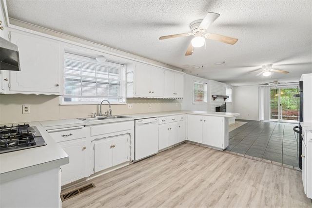 5012 NW 25th Street, Oklahoma City, OK 73127