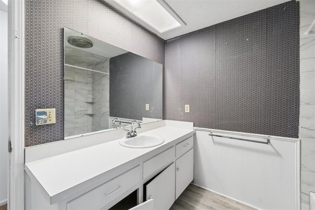 5012 NW 25th Street, Oklahoma City, OK 73127