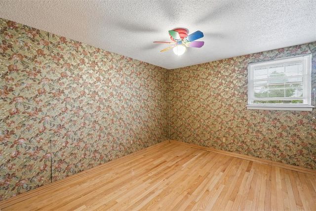 5012 NW 25th Street, Oklahoma City, OK 73127