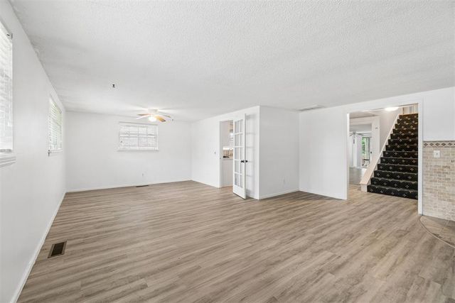 5012 NW 25th Street, Oklahoma City, OK 73127