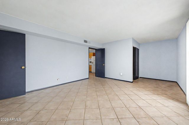 3525 W MORTEN Avenue, Phoenix, AZ 85051