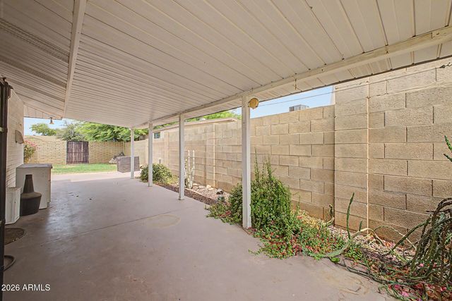 3525 W MORTEN Avenue, Phoenix, AZ 85051