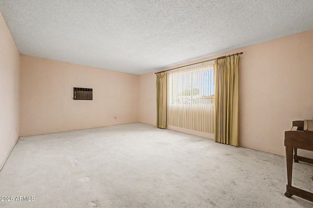 3525 W MORTEN Avenue, Phoenix, AZ 85051