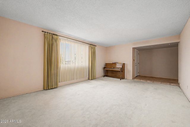 3525 W MORTEN Avenue, Phoenix, AZ 85051