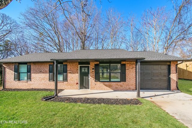 2925 Bethel Place, Powell, TN 37849