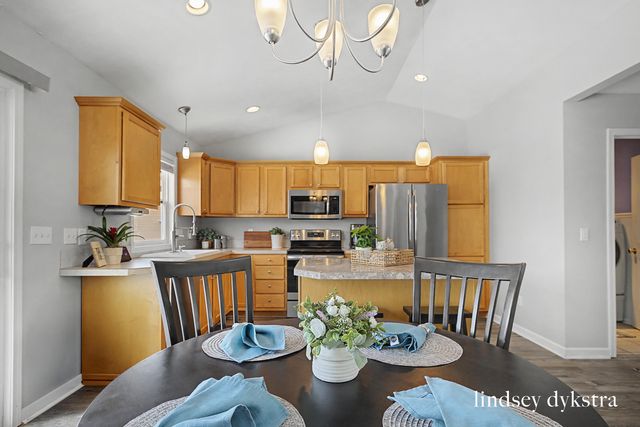 943 Red Tail Drive, Coopersville, MI 49404