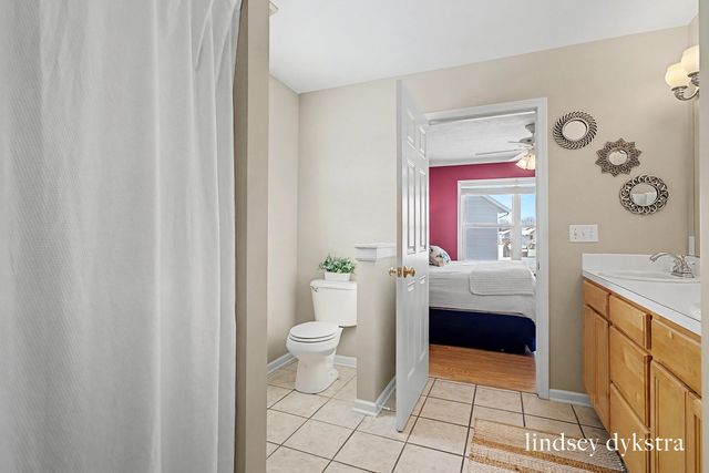 943 Red Tail Drive, Coopersville, MI 49404