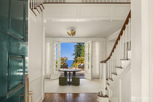 72 Olympic Drive NW, Shoreline, WA 98177