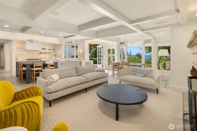 72 Olympic Drive NW, Shoreline, WA 98177