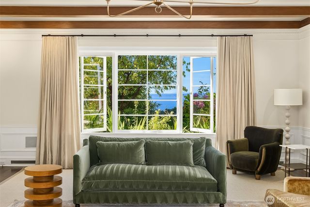 72 Olympic Drive NW, Shoreline, WA 98177