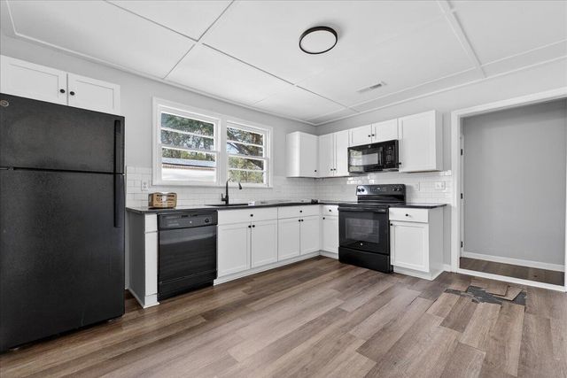 2004 Valnore Road, Johns Island, SC 29455