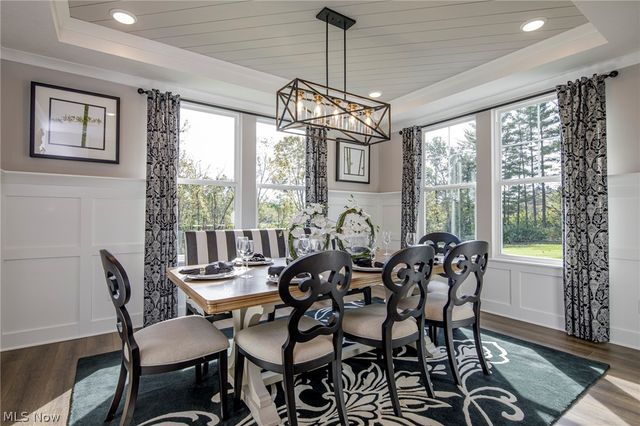 28 Boulder Boulevard, Peninsula, OH 44264