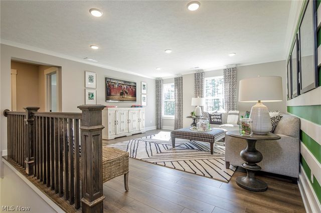 28 Boulder Boulevard, Peninsula, OH 44264