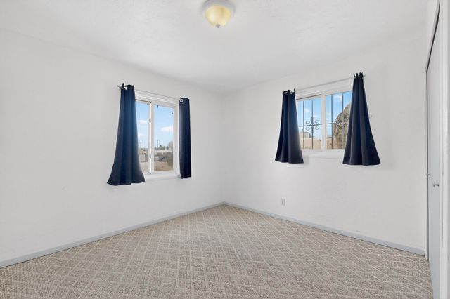 1526 Vassar Drive NE, Albuquerque, NM 87106