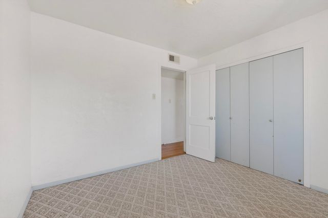 1526 Vassar Drive NE, Albuquerque, NM 87106