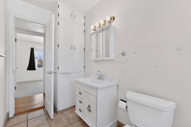 1526 Vassar Drive NE, Albuquerque, NM 87106