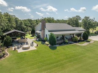 1300 County Road 2360, Decatur, TX 76234