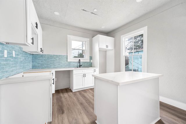 1312 Jack Johnson Boulevard, Galveston, TX 77550