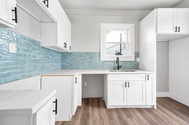 1312 Jack Johnson Boulevard, Galveston, TX 77550